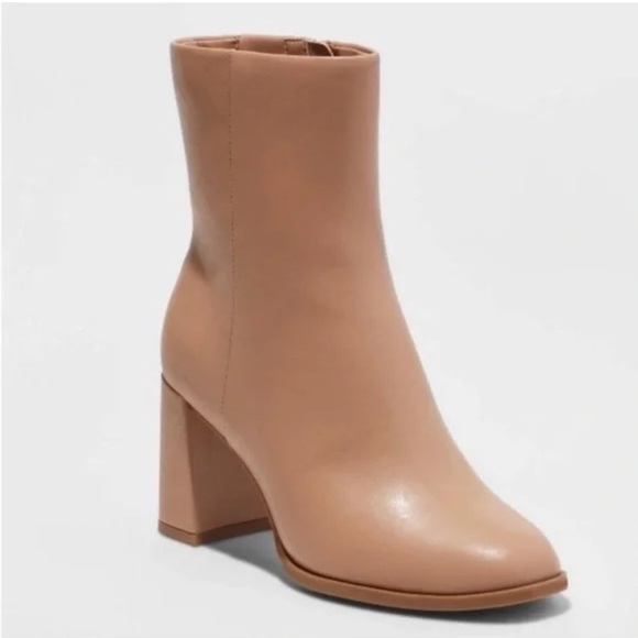 a new day Shoes - A new day Elegant Tan Ankle Boots